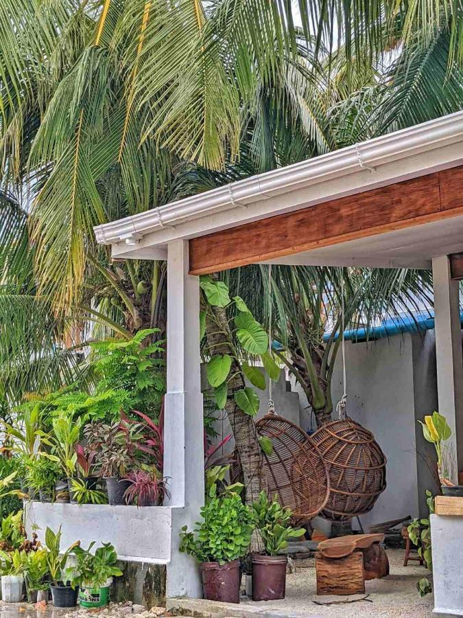 Dhoadhi Retreat Hotel Thulusdhoo Exterior photo